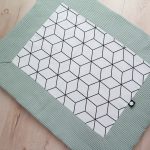 Boxkleed kubus wafel oud groen en zwart wit print