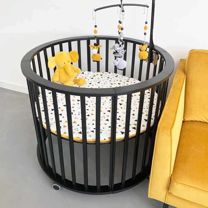 Rond boxkleed op maat van de box