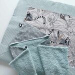 Wikkeldoek baby in groen teddy