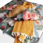 Vierkant boxkleed velvet flowers