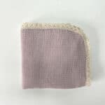 hydrofiele doek oud roze met kant/swaddle met kant