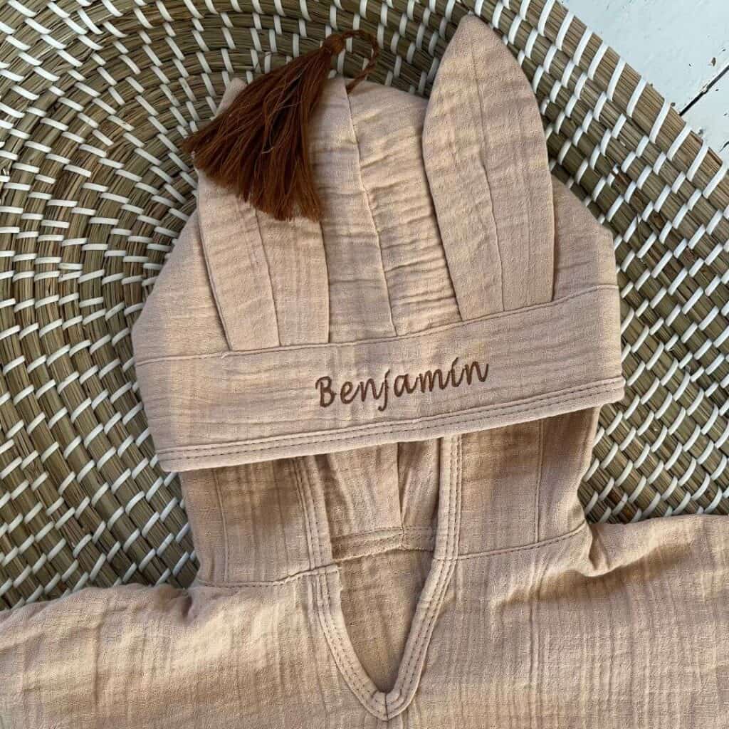 badponcho personaliseren met geborduurd naam van je kindje