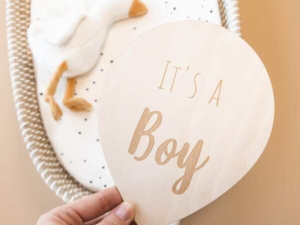 houten bordje ballon It's a boy Houten Bordje "It's a Boy" - Voor Zwangerschap, Gender Reveal en Geboorteaankondiging